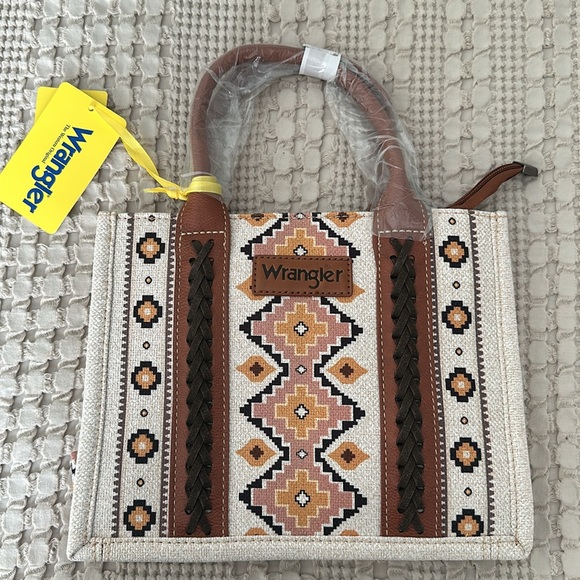 NWT Wrangler Southwestern Dual Sided Print Small Canvas Tote/Crossbody - Picture 4 of 9